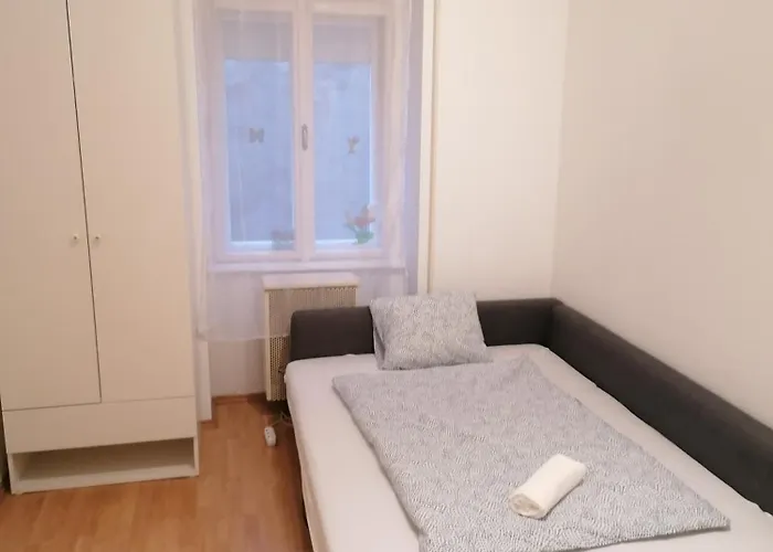 Lt 2 Budapest