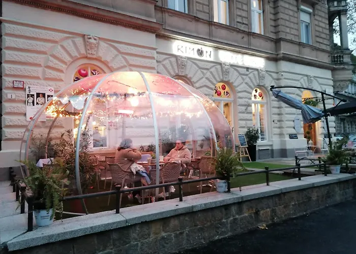 Lt 2 * Budapest