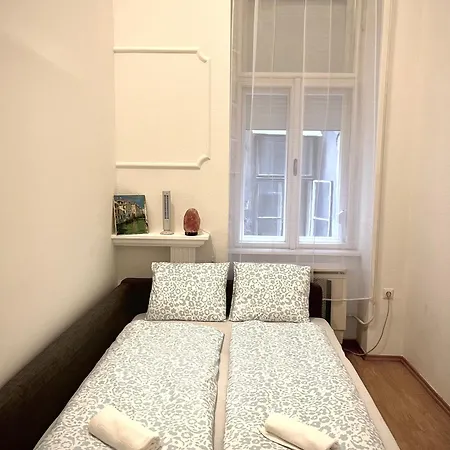 Appartement Lt 2 Boedapest